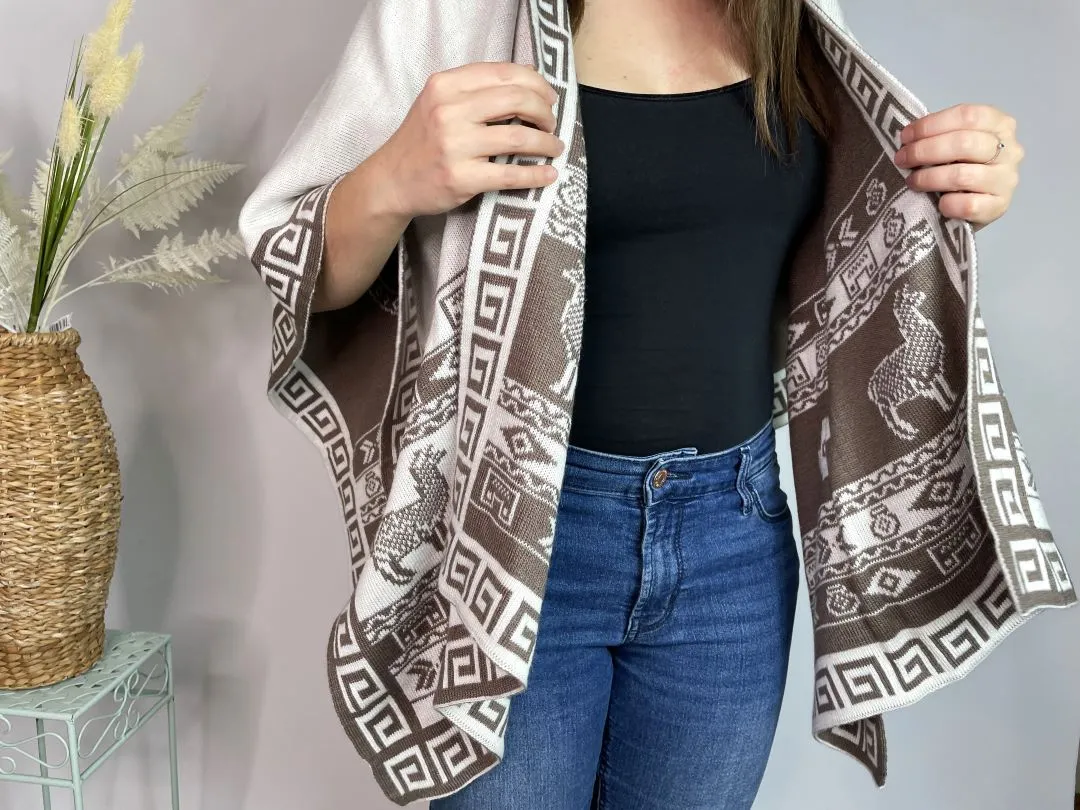 Alpaca Reversible Shawl - Women's Ruana Wrap - Beige and Ivory, Peru