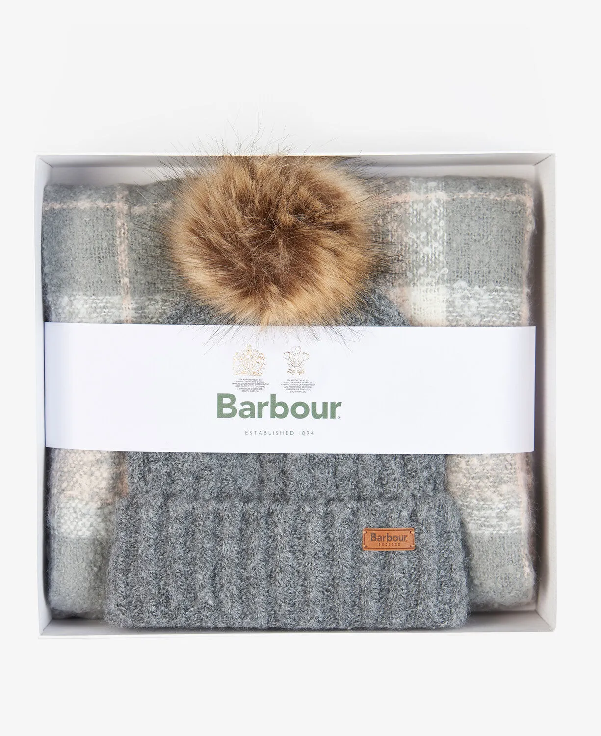 Barbour Saltburn Beanie & Tartan Scarf Set