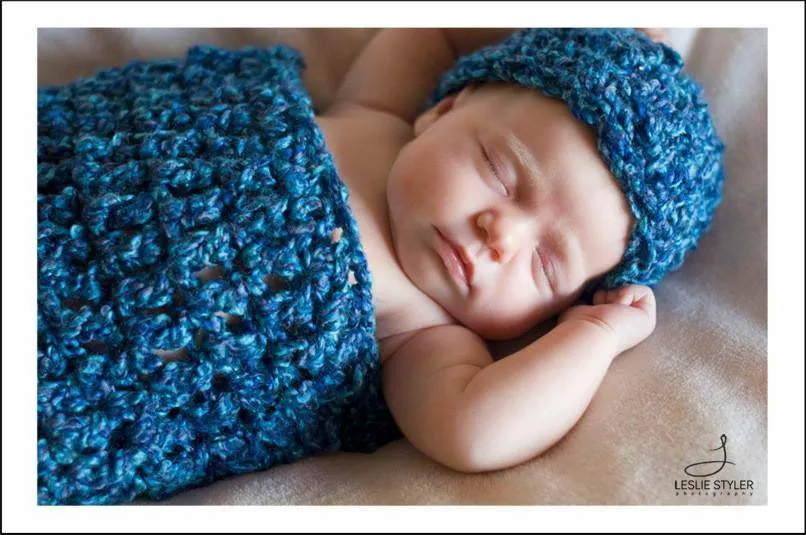 Blue Shades Newborn Cocoon Hat Set