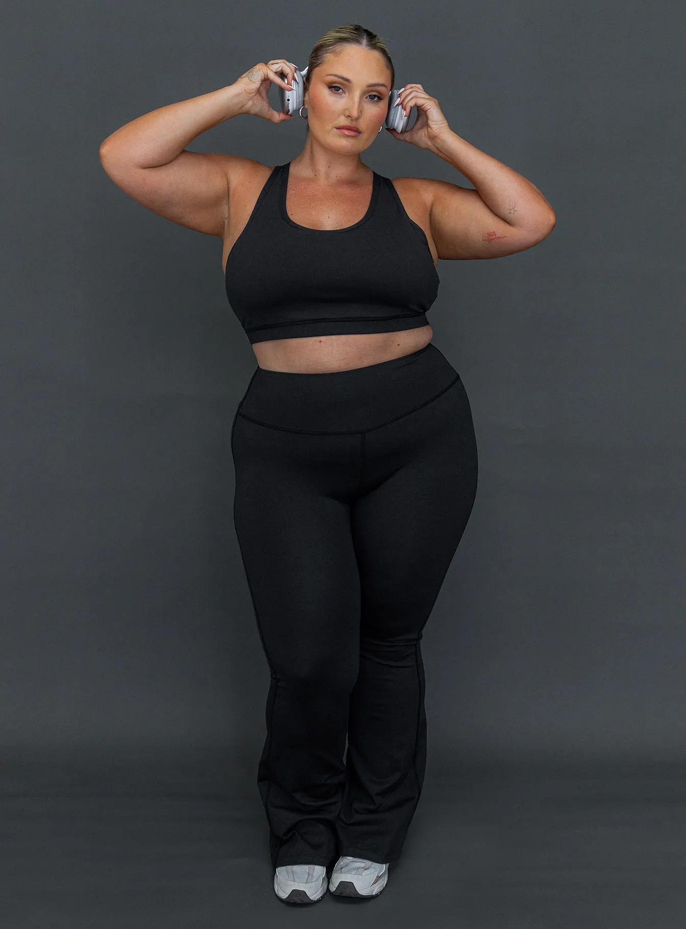 Integrity Activewear Yoga Pants Black Curve