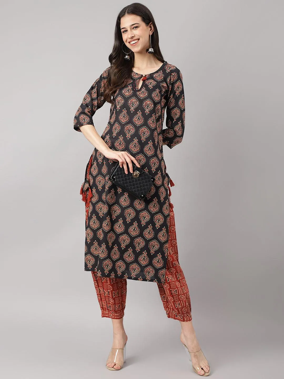 Jashvi Black and Red Cotton Buti Printed Kurta with hem Cuffed pant set