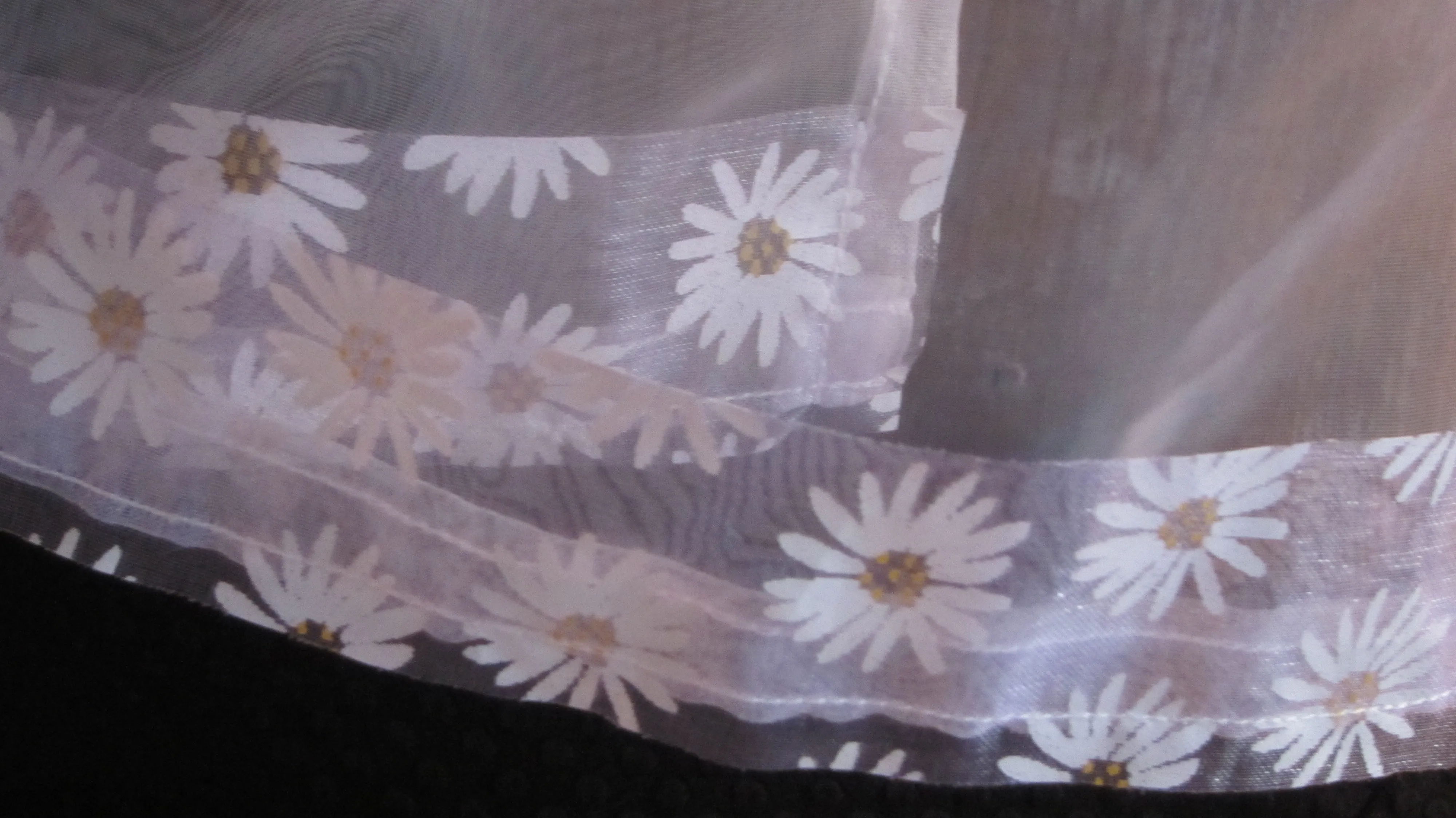 Ladies White Organza Scarf With Daisy Print Organza Trim