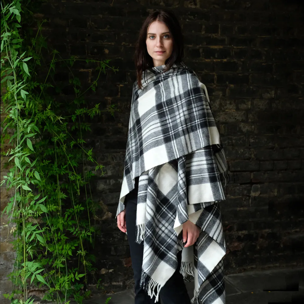 Lambswool Poncho in Grey Dress Stewart Tartan