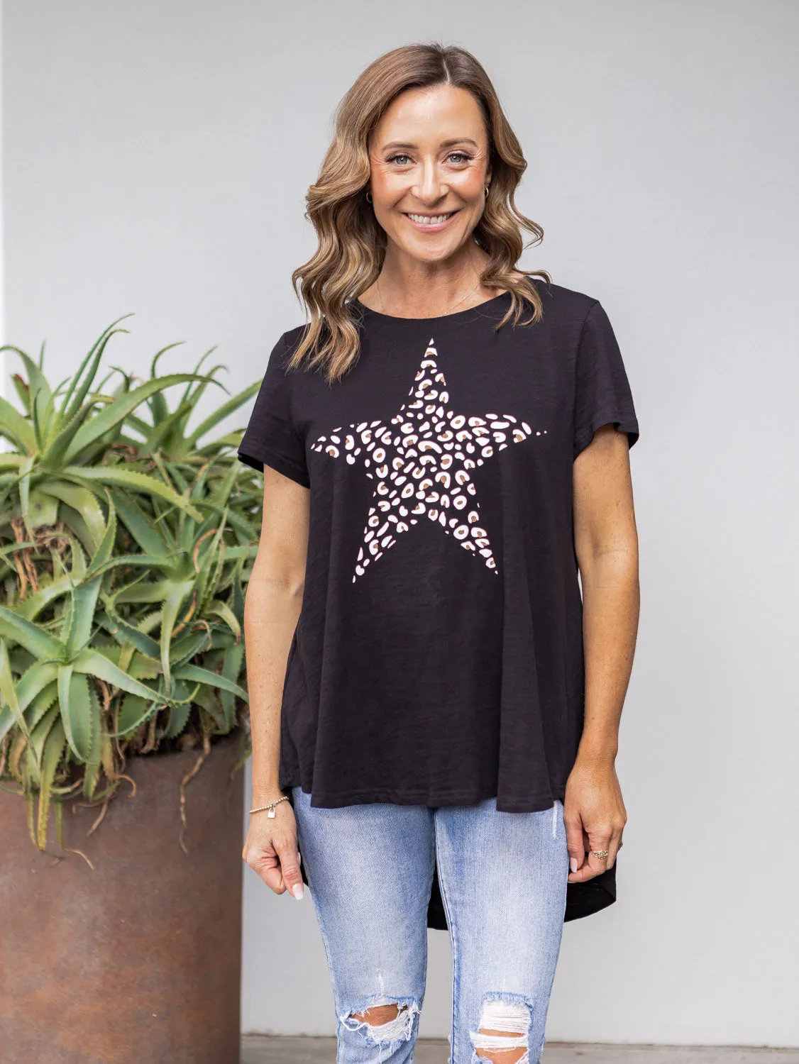 Maggie Leopard Star Tee - Black