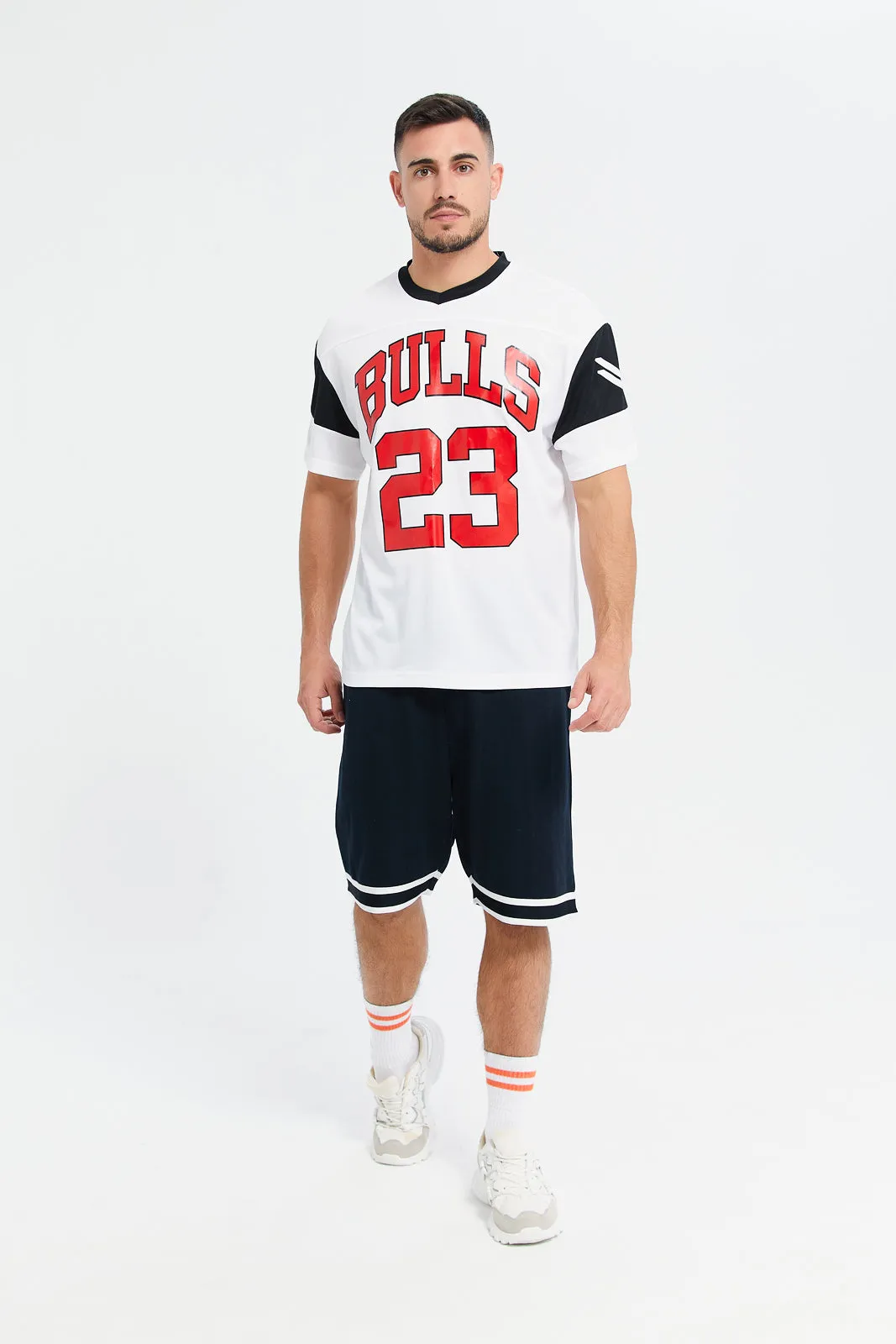 Men White Bulls NFL Active T-Shirt