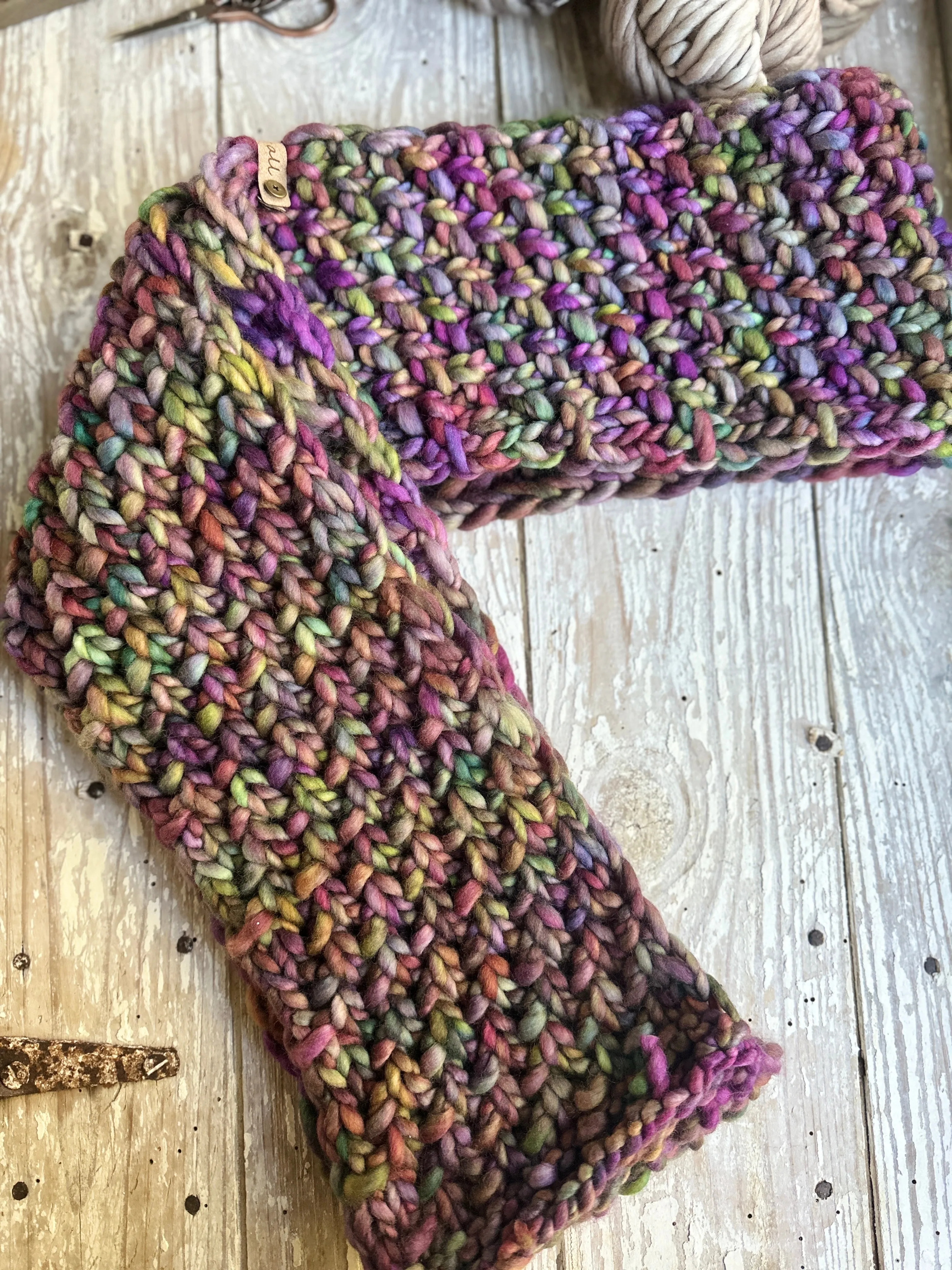 Merino wool knit infinity cowl