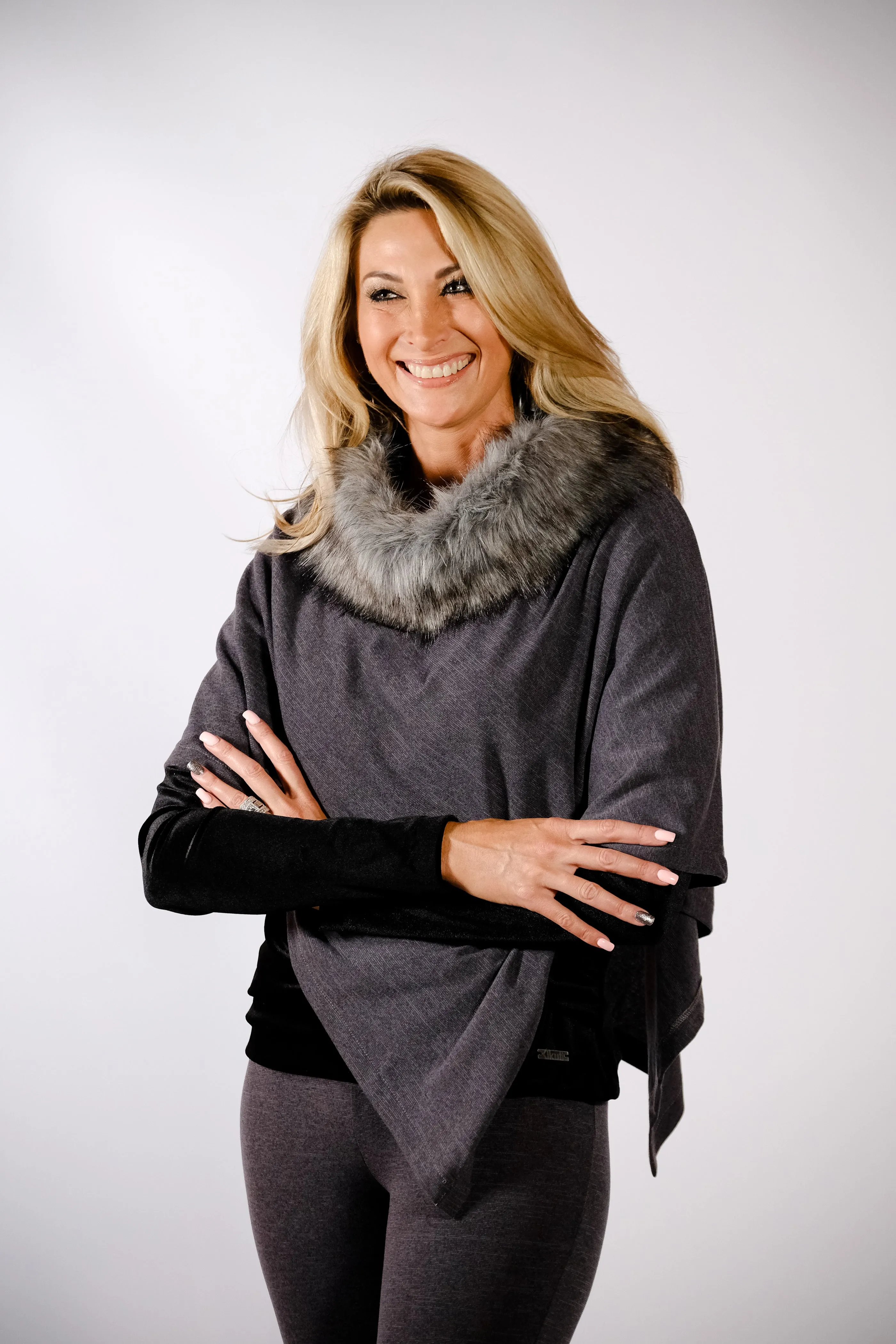 Mosi Poncho with Fur