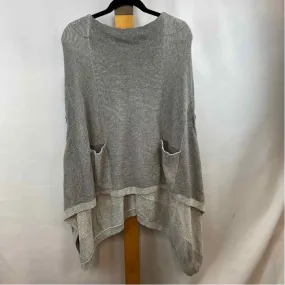 Moth Women's Size XS/S Gray Stripe Poncho