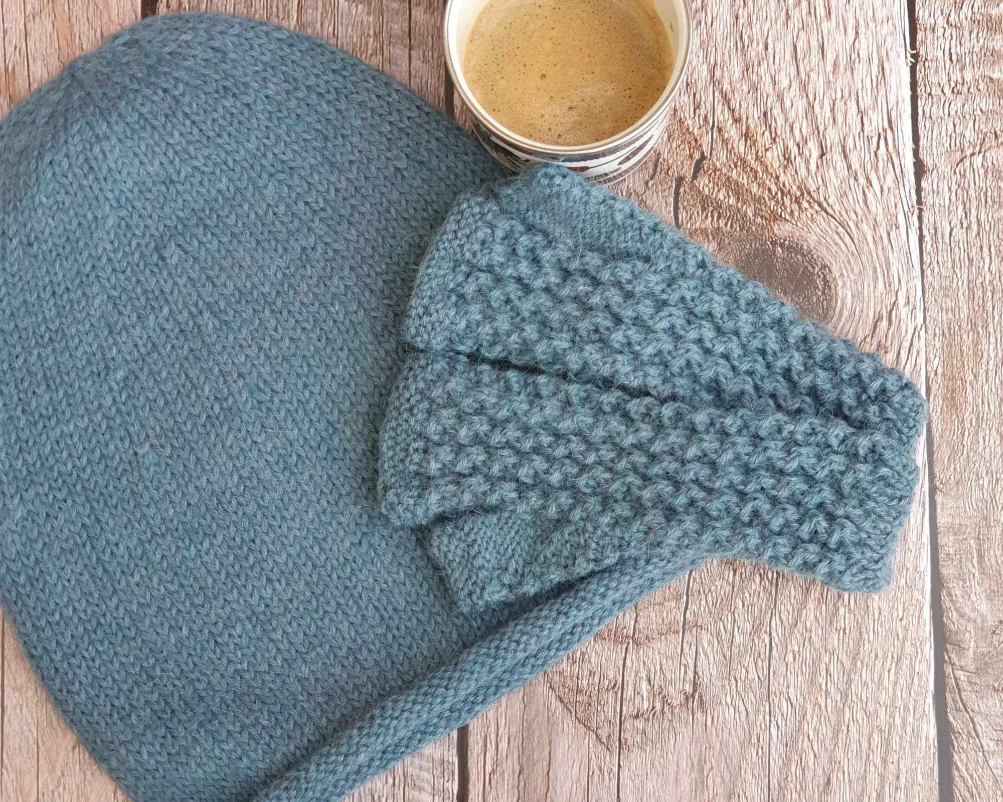 Slouchy hat and wristwarmers set