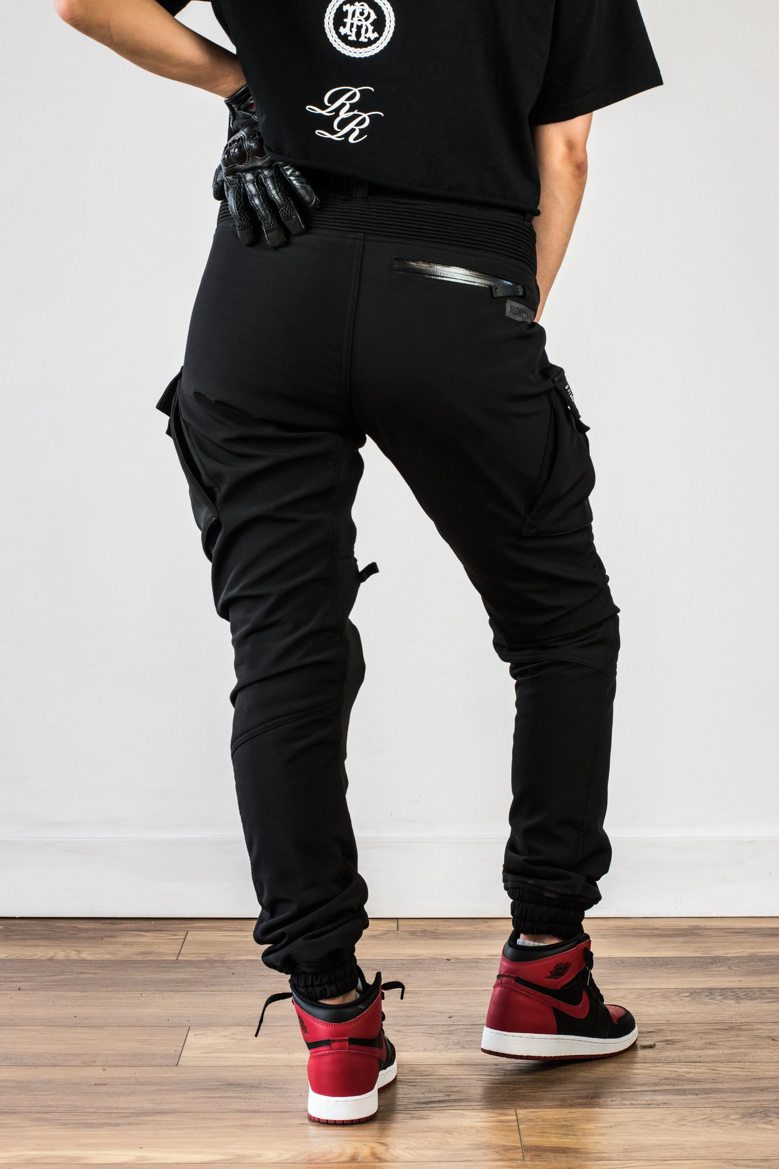 Unit 16™ Armoured Softshell Cargo Joggers {Black}