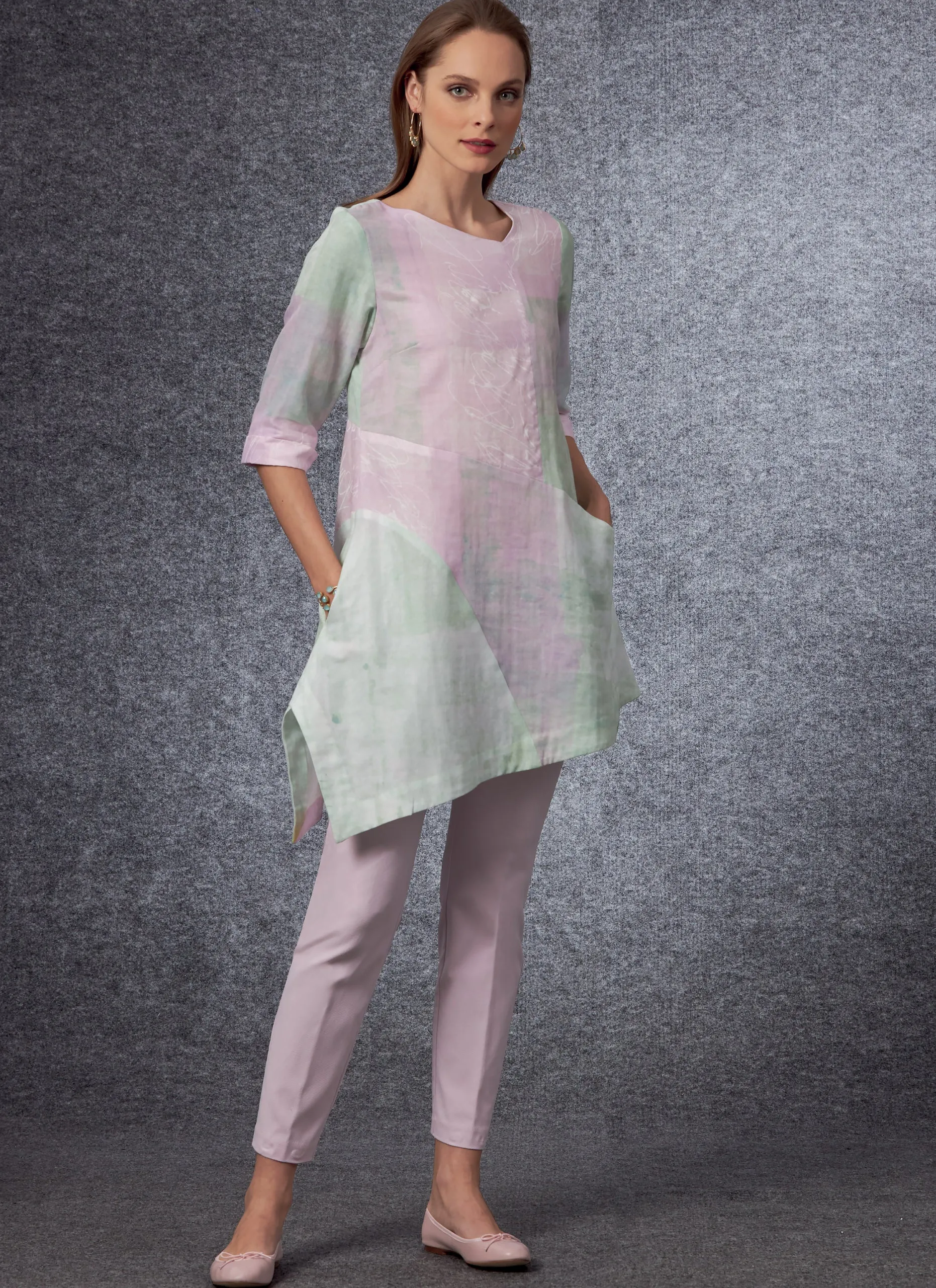 Vogue Pattern V1694 Misses' Wrap Dresses with Ties, Sleeve and Length Variations