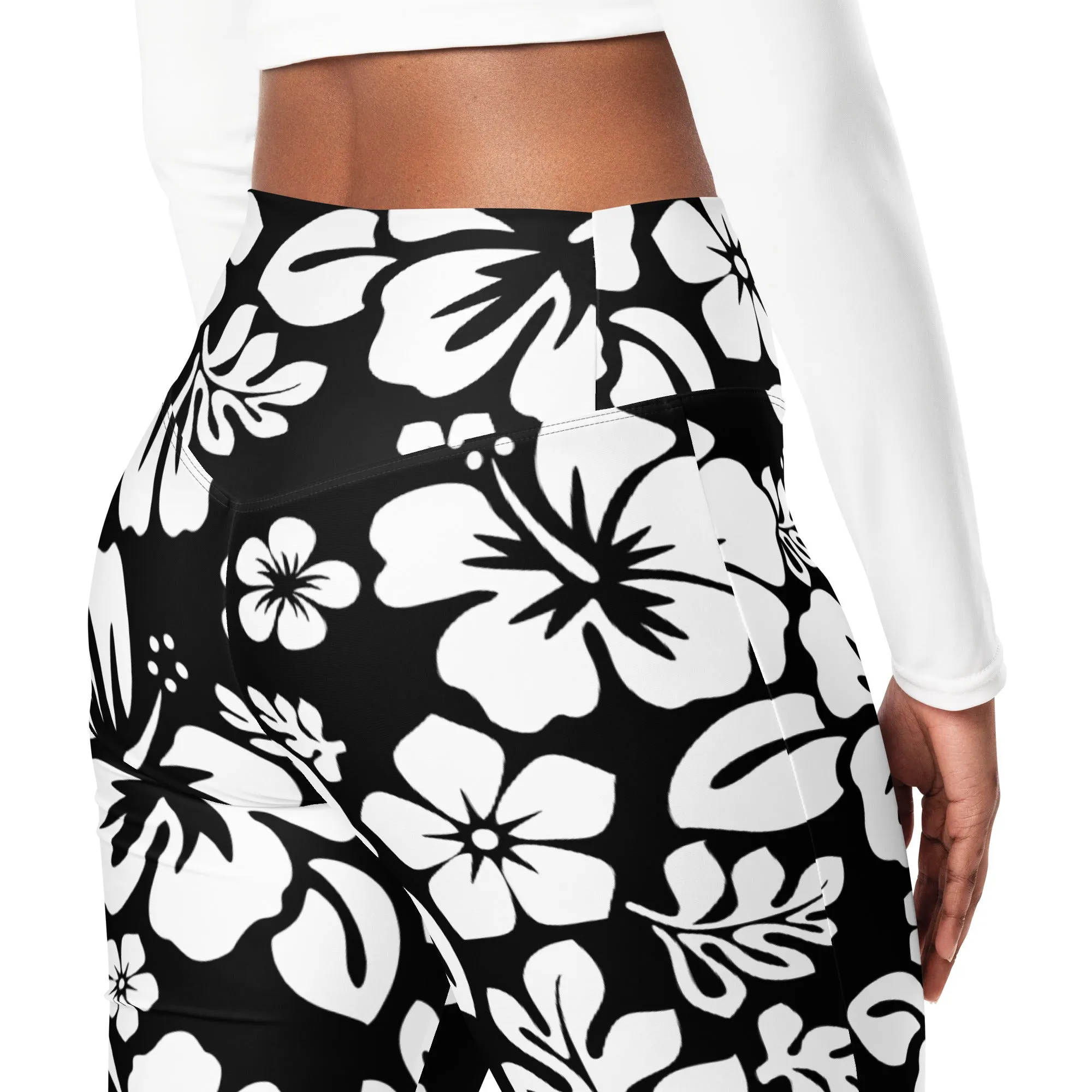 White and Black Hawaiian Flowers Flare Leggings